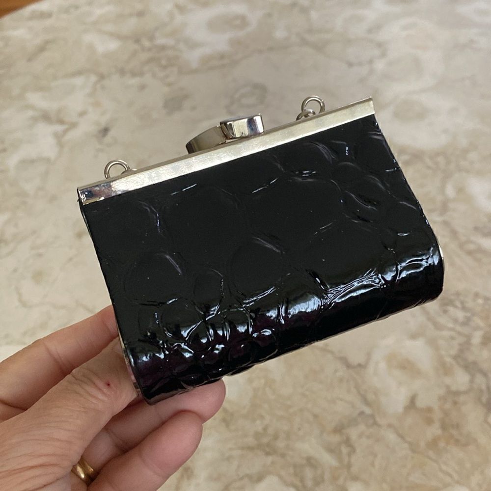 Mini Croc Embossed Purse / Wallet - Picture 3 of 9